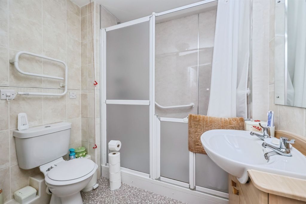 Additional image 10 of 2 bed flat for saleChurch Street, Eastwood, Nottingham NG16