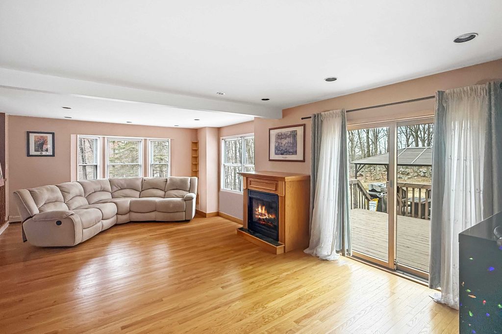 Property photo 2 of 6 <Alttext/>