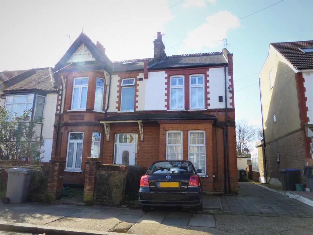 Property photo 1 of 1