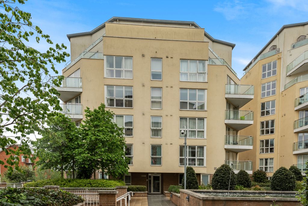 Property photo 1 of 7 850331 (1)