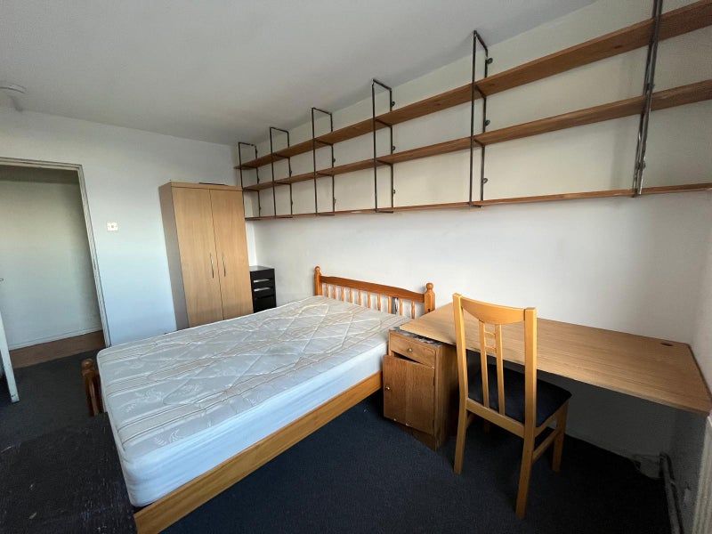 Property photo 1 of 4