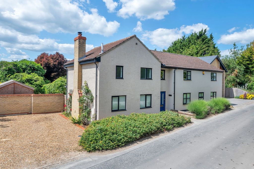 Property photo 1 of 19