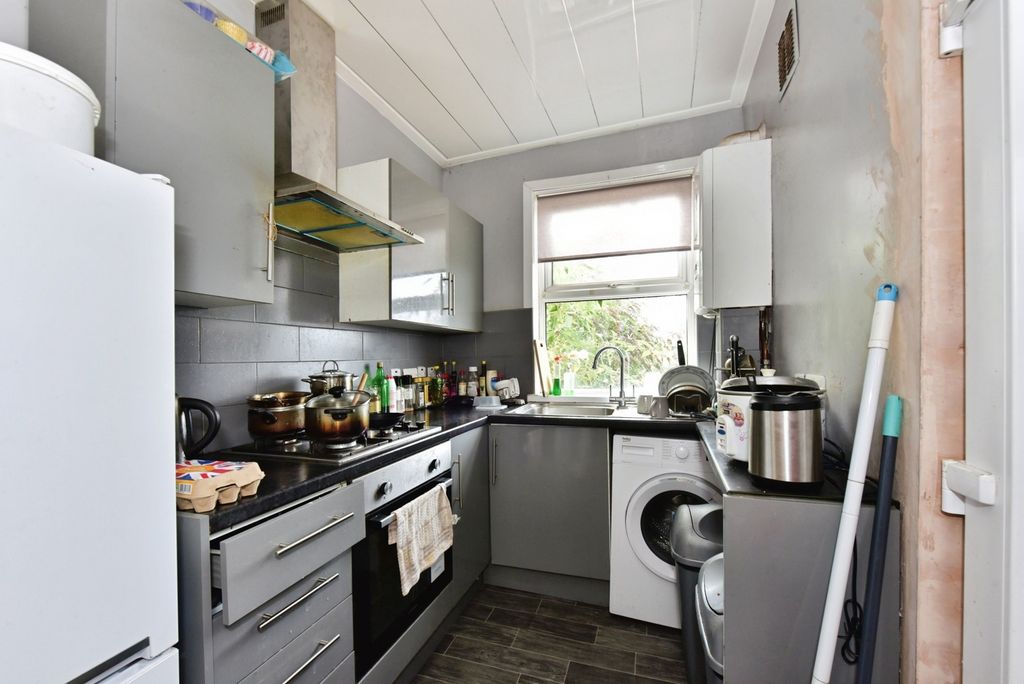 Property photo 2 of 17 Pbox-Img.Jpg