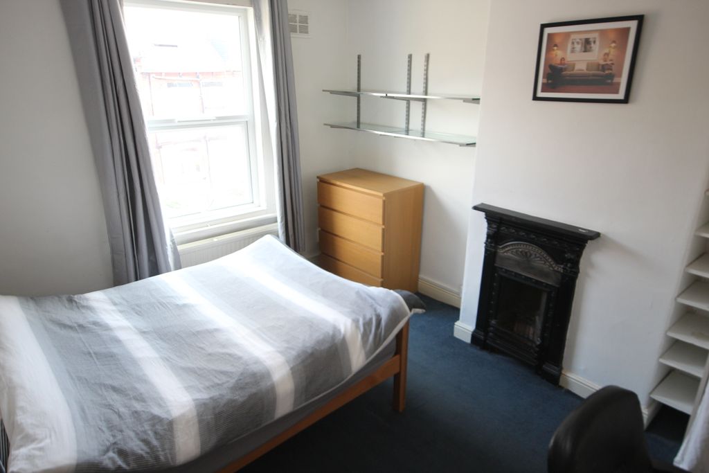 Property photo 3 of 5