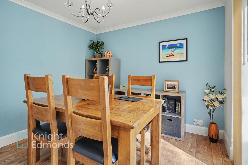 Property photo 3 of 24 Dining Room