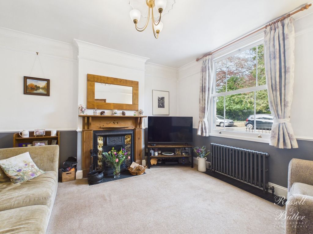 Property photo 2 of 20 Cam01995G0-Pr0438-Still002