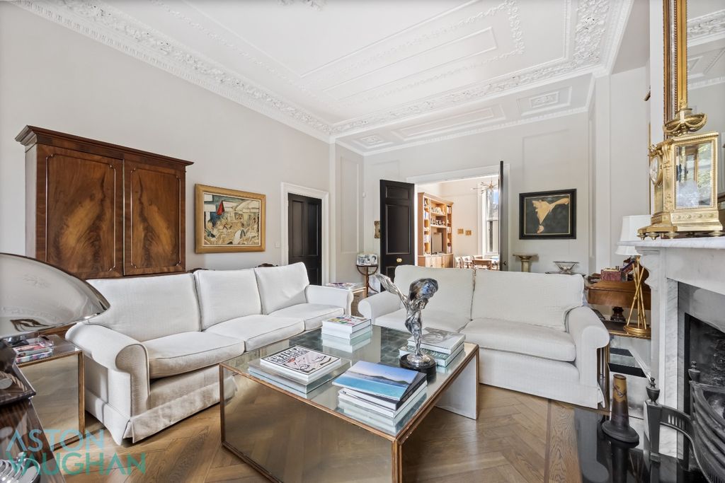 Property photo 2 of 39 5296822