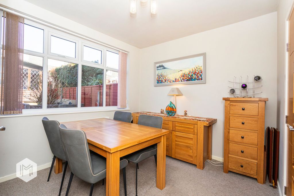 Property photo 3 of 21 Picture No. 23