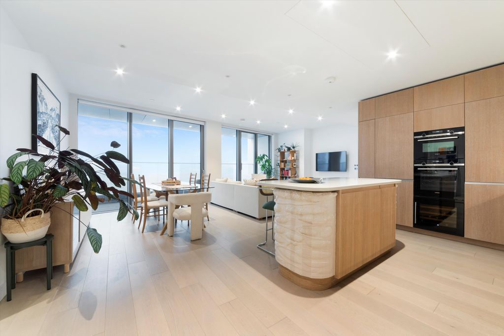 Property photo 1 of 4 Image