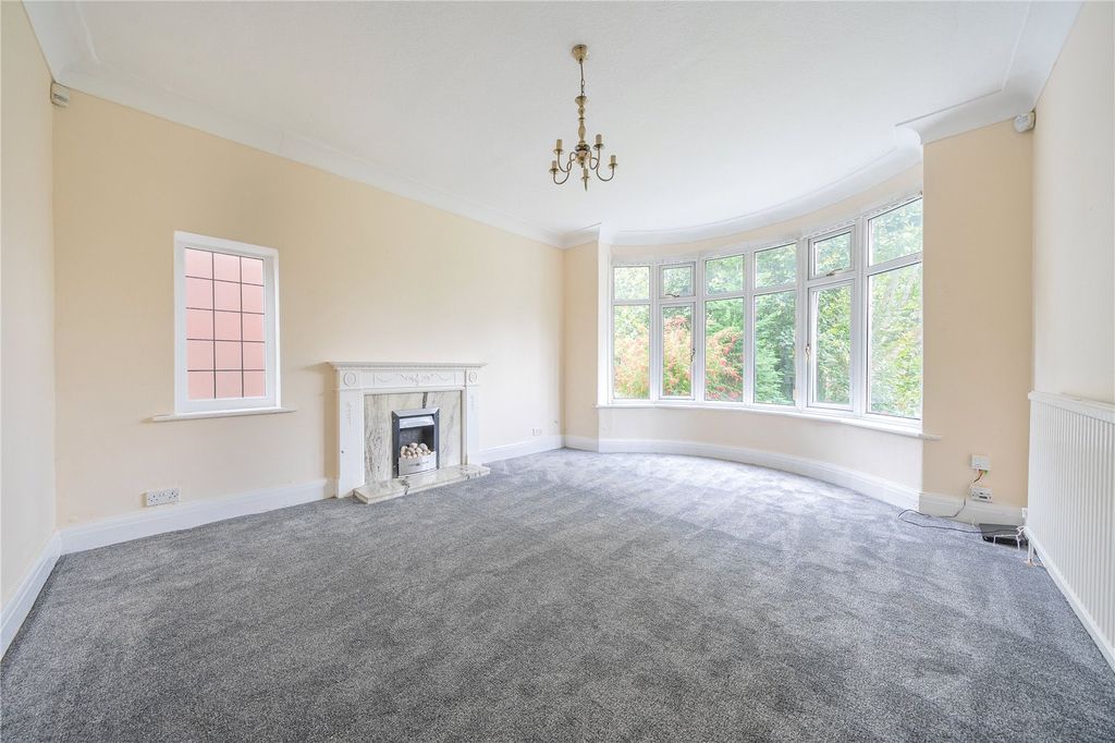 Property photo 3 of 16 Picture No. 24