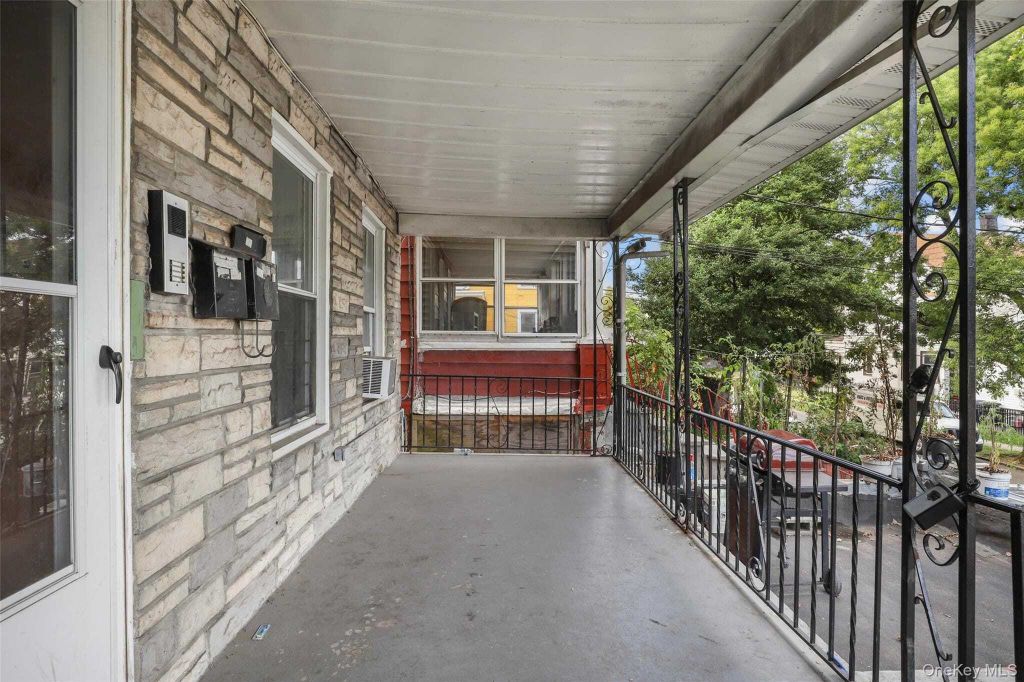 Property photo 3 of 26 <Alttext/>