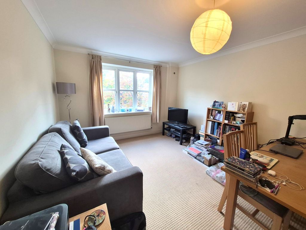 Property photo 2 of 12 Picture No. 19