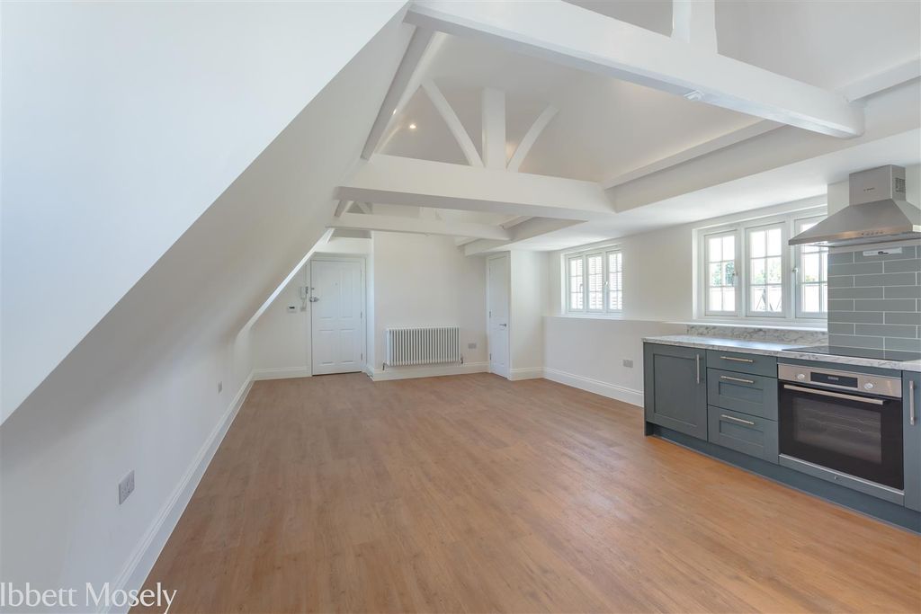 Property photo 3 of 9 7 Kitchen - Reception.Jpg