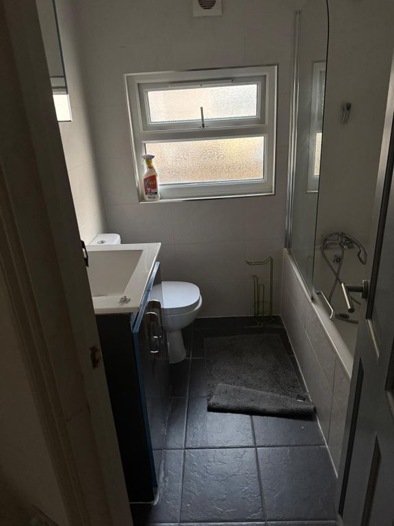 Property photo 3 of 11 Gallery