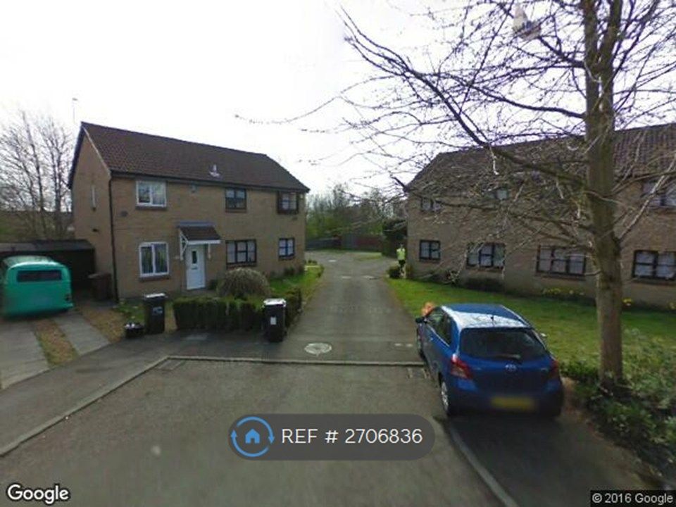 Property photo 2 of 12