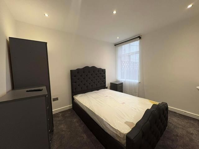 Property photo 3 of 8 A24dc428-54A0-45Ac-8288-F6B28F663A63.Jpg