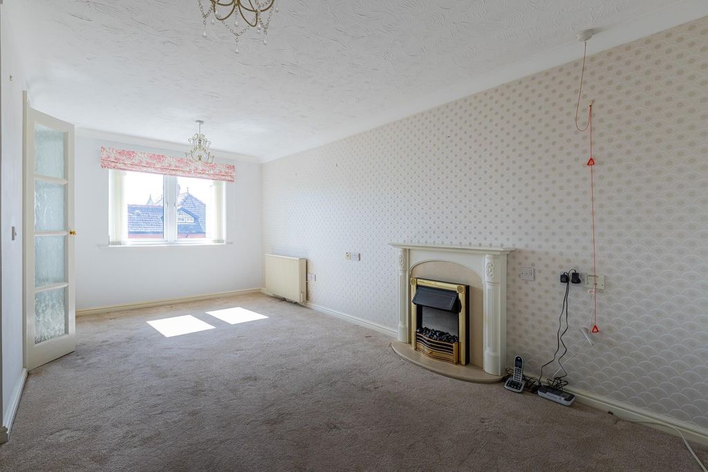 Property photo 3 of 11 Cedar Court 29-6.Jpg