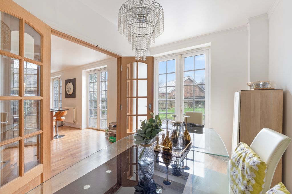 Property photo 3 of 19 Picture No. 22