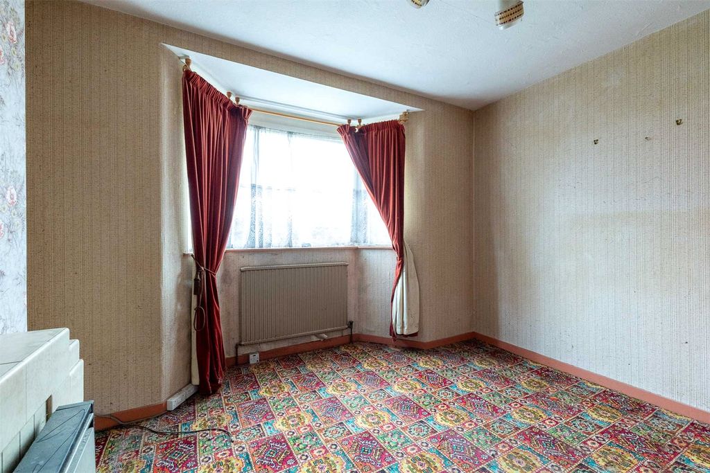 Property photo 2 of 30 Picture No. 04