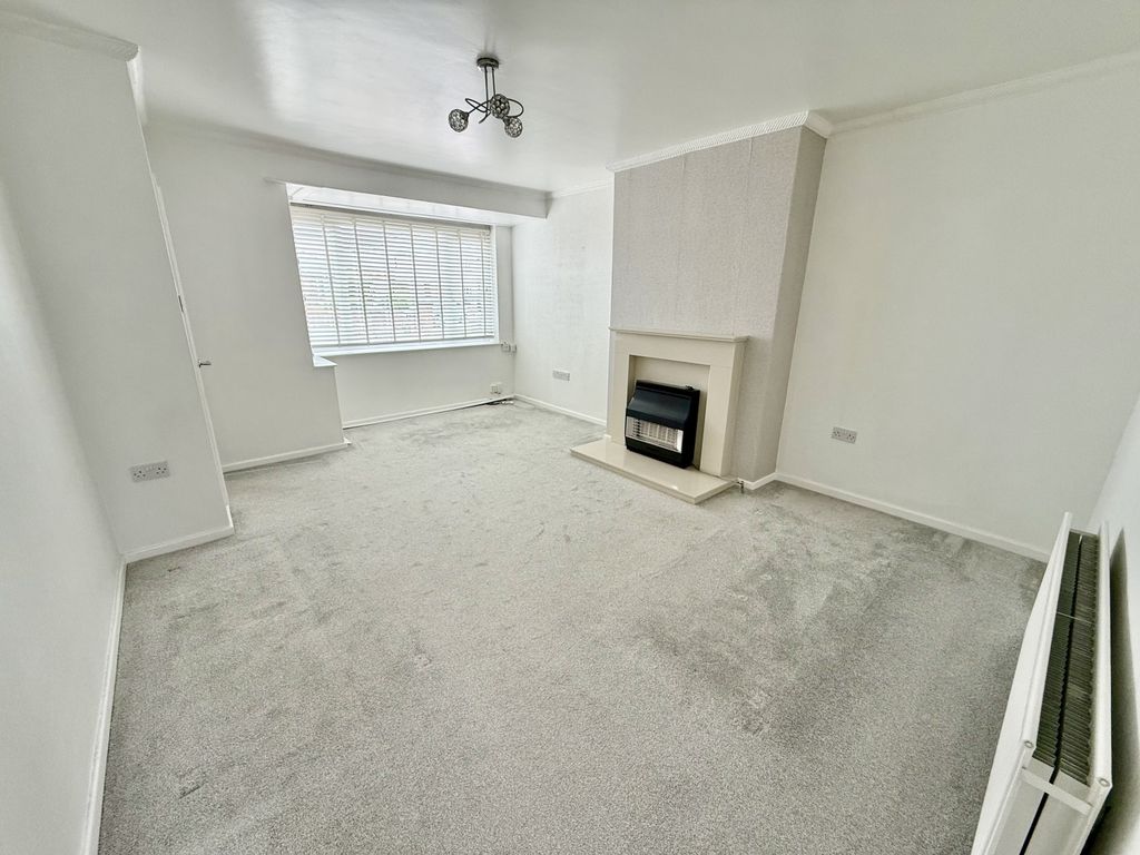 Property photo 3 of 9 Img_4173