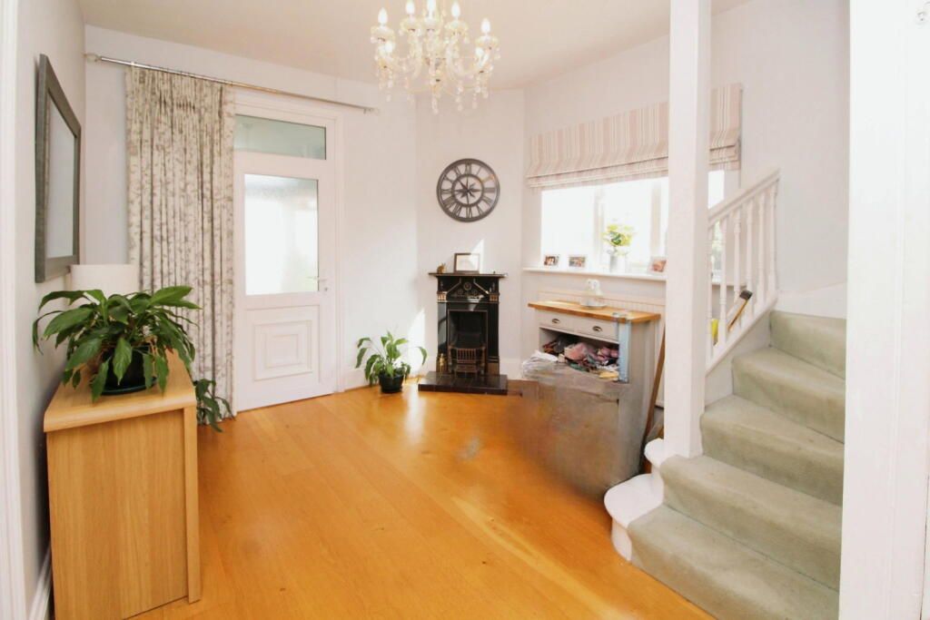Property photo 3 of 26