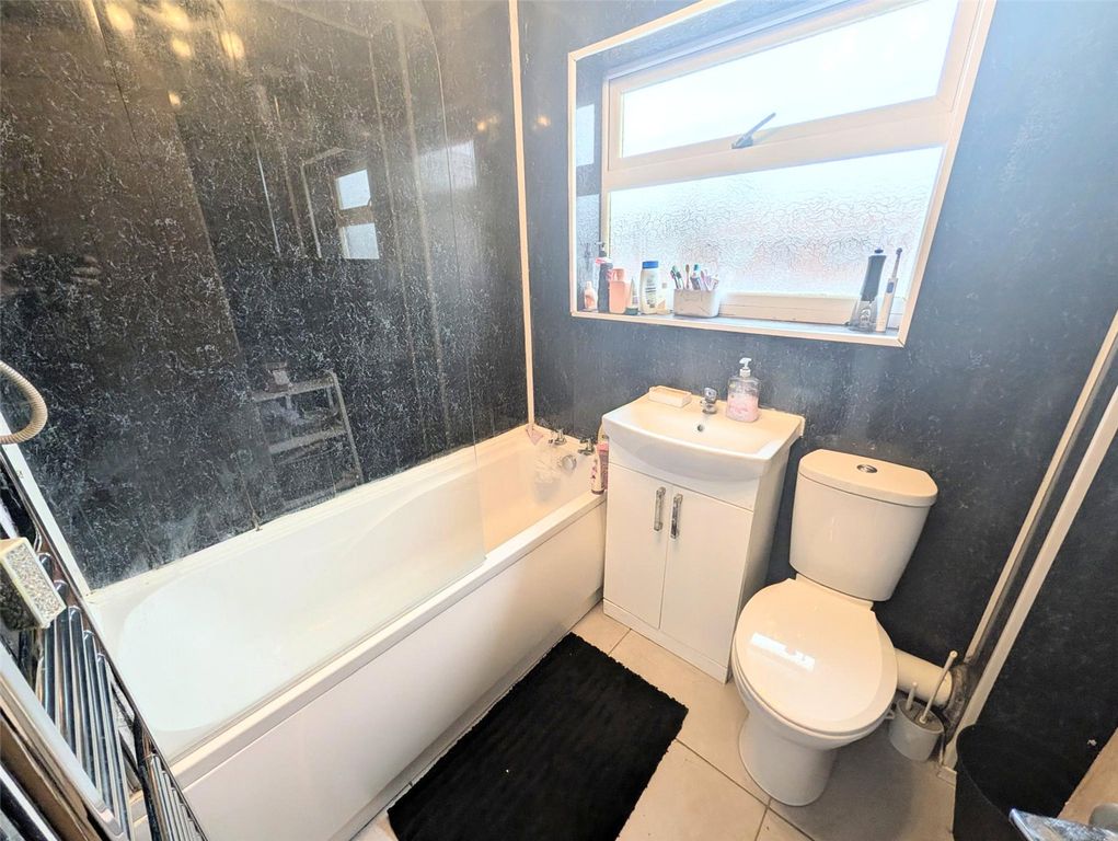 Additional image 9 of 3 bed terraced house for saleRathwell Close, Pendeford, Wolverhampton, West Midlands WV9