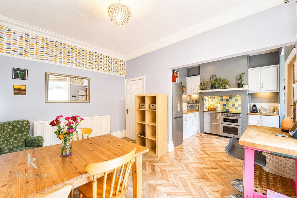 Property photo 3 of 25 3.Jpg