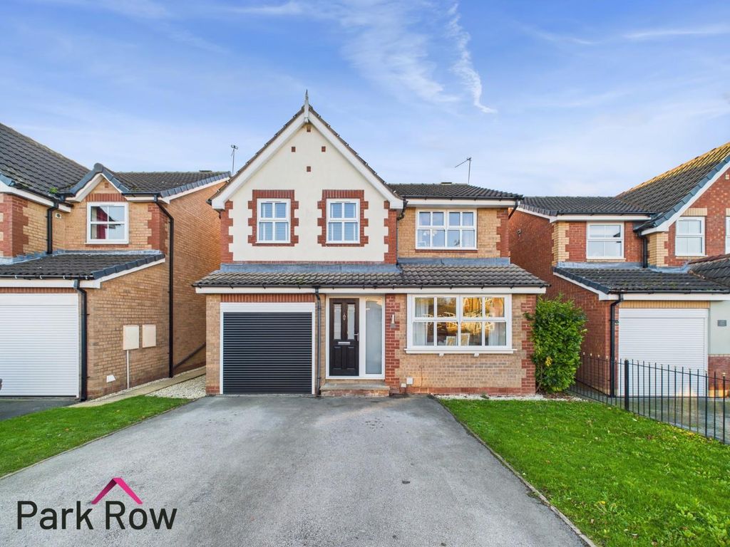 Property photo 1 of 32 Front