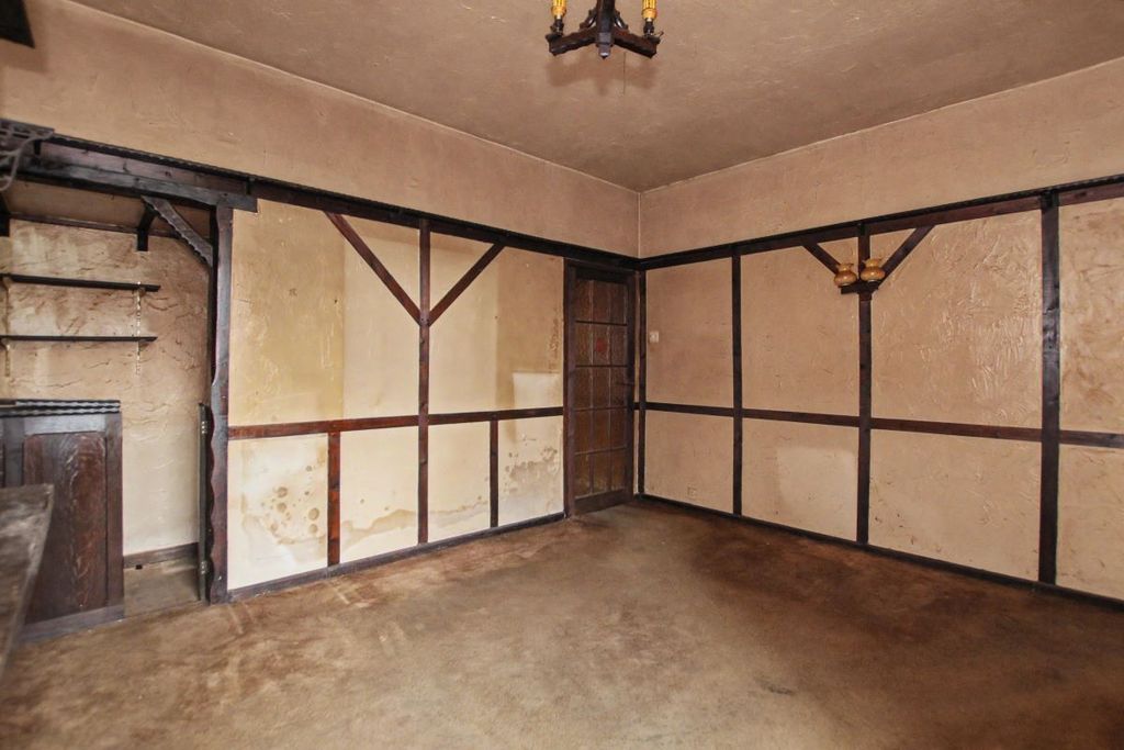 Property photo 2 of 10 Image 2