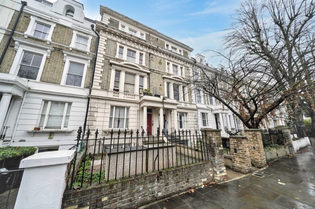 Property photo 2 of 13 42D Cambridge Gardens, Notting Hill, London W10 5Ud