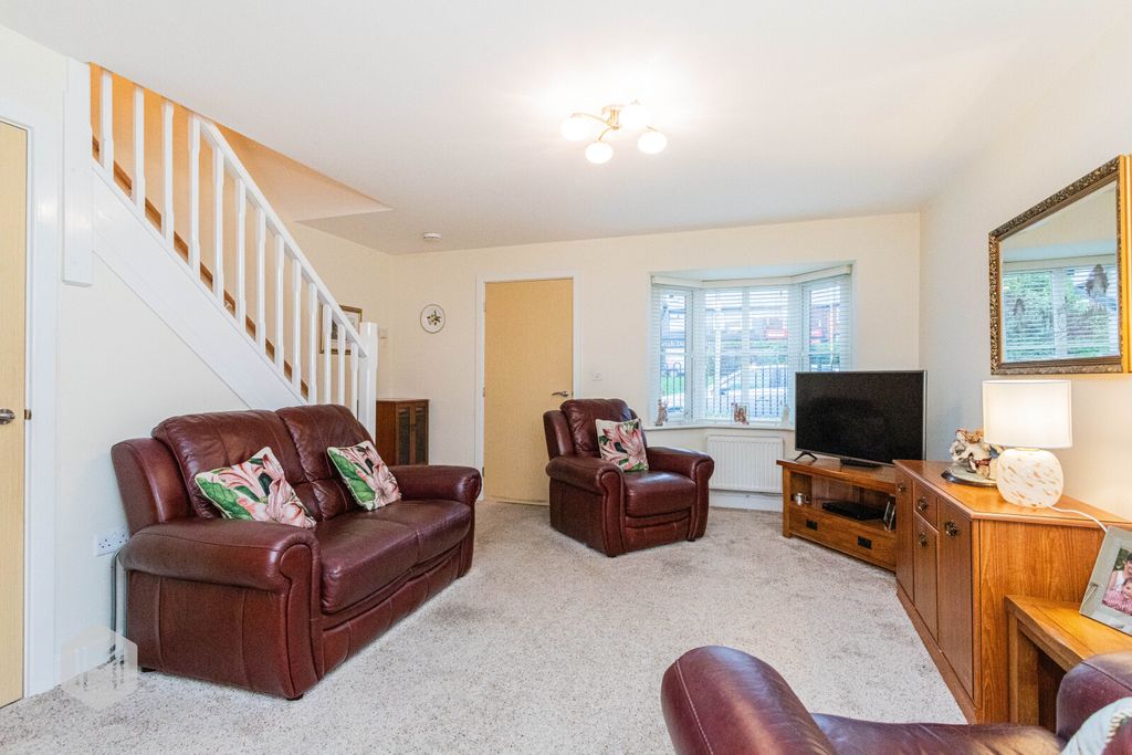 Property photo 3 of 18 Picture No. 04