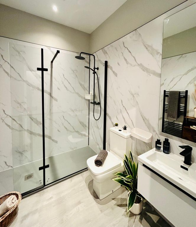 Property photo 1 of 6 Bathroom Ground Floor