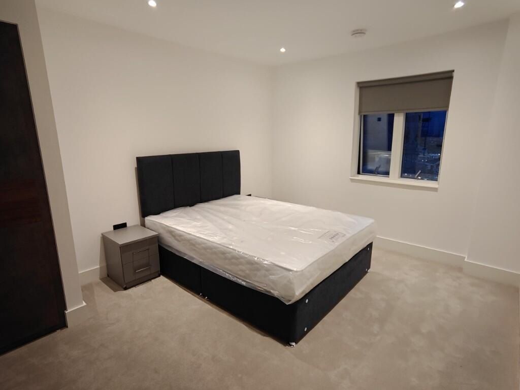 Property photo 3 of 5 1E02A5d393Cf3d788...