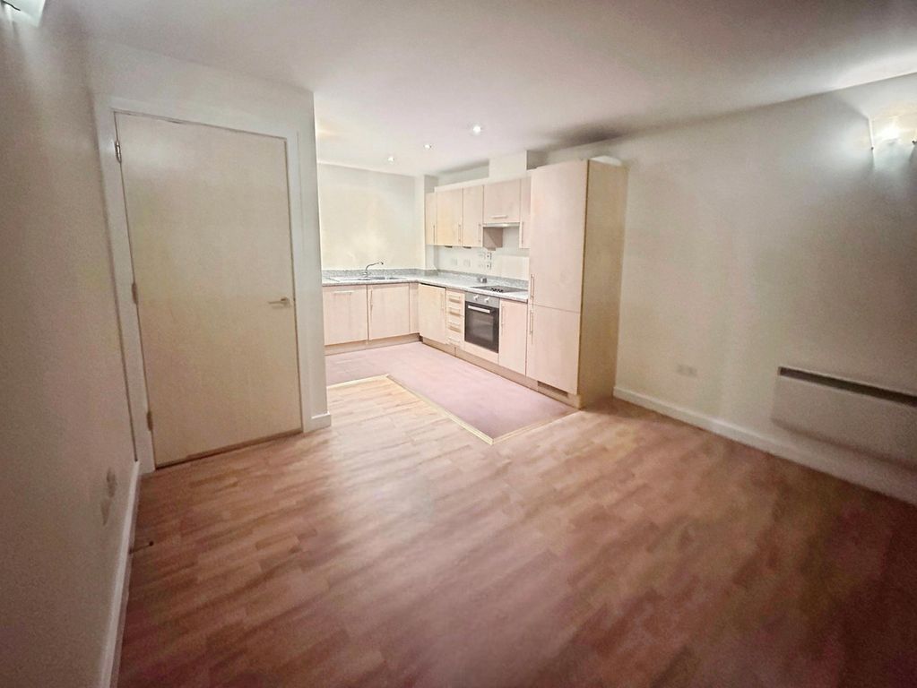 Property photo 3 of 6