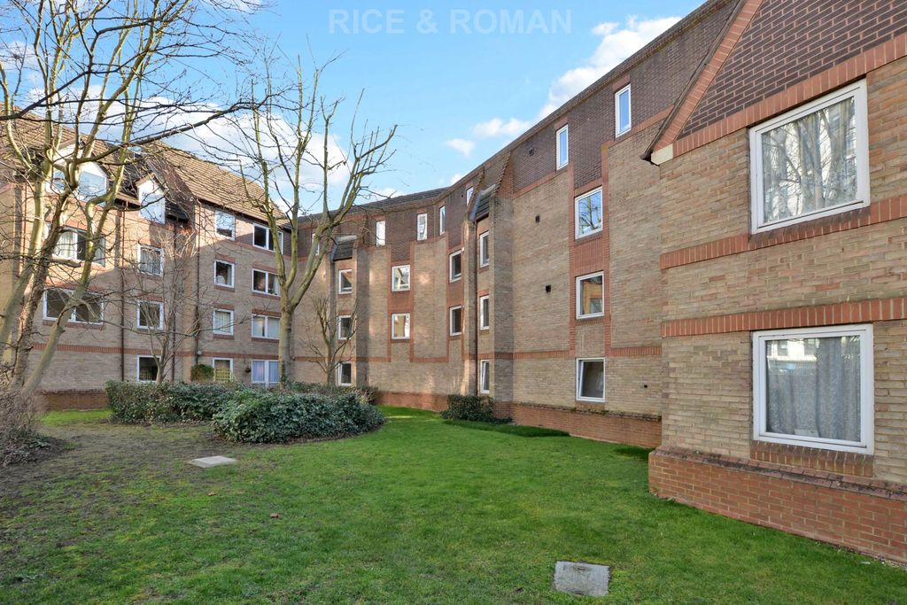 Property photo 2 of 2