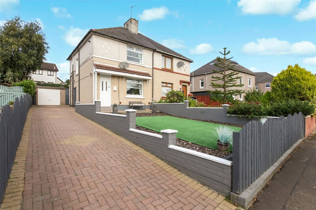 Property photo 1 of 32 Picture No. 01
