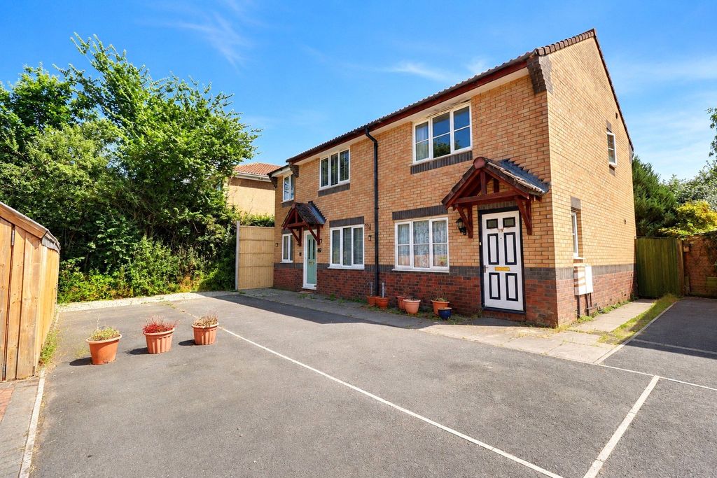 Property photo 1 of 6 Picture No. 06