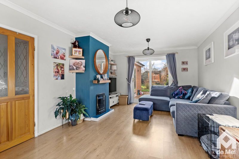 Property photo 3 of 18 Photo 9