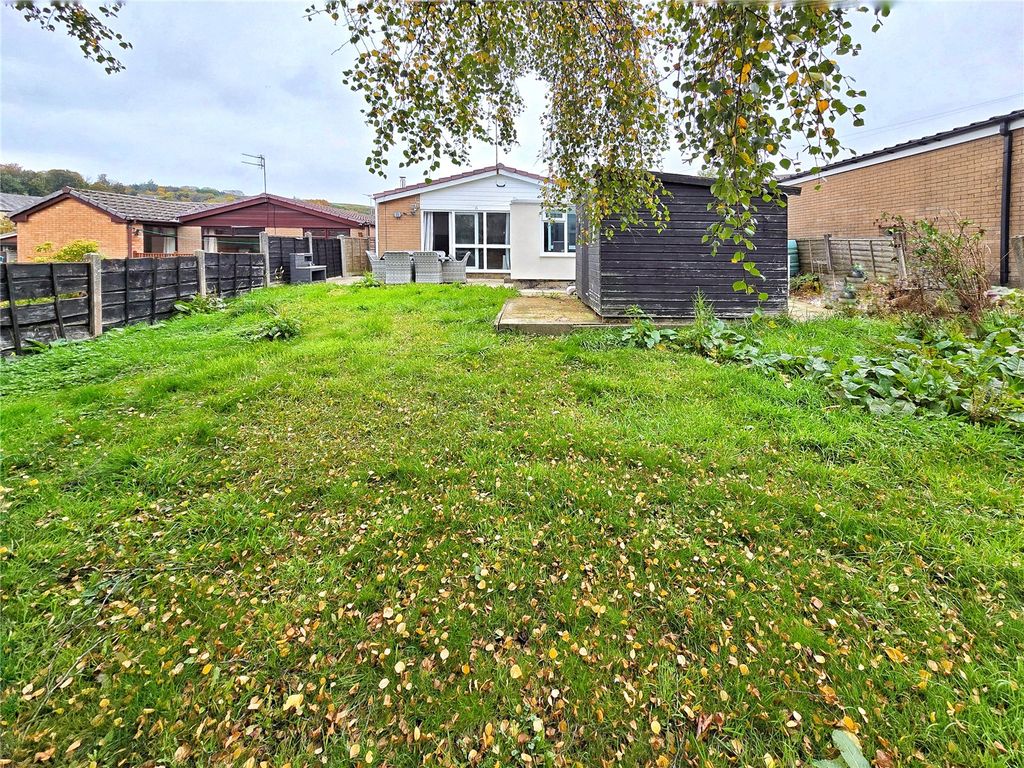 Property photo 3 of 17 Rear Gardens