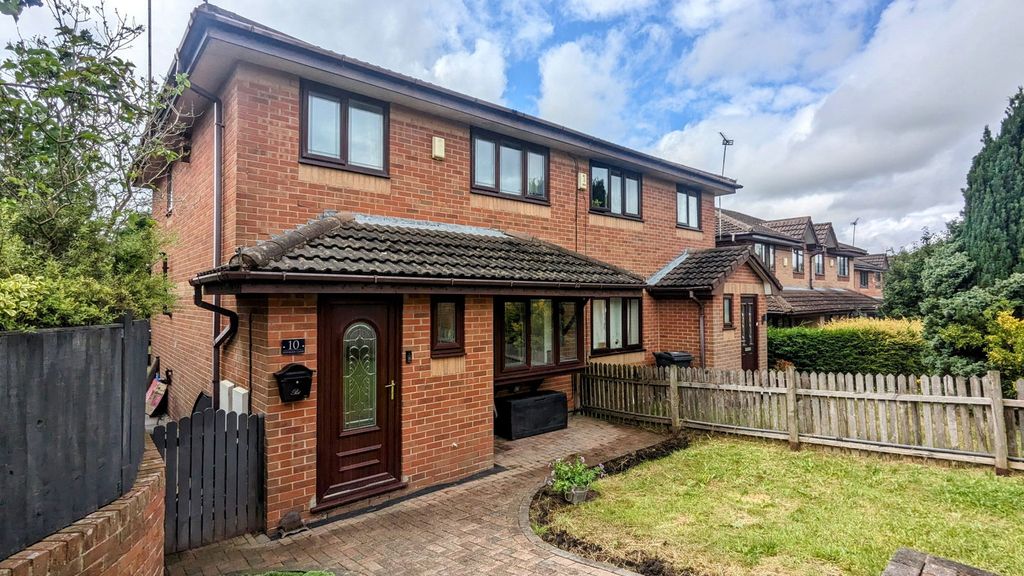 Property photo 1 of 22
