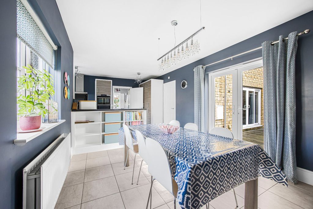 Property photo 3 of 20 Picture No. 16