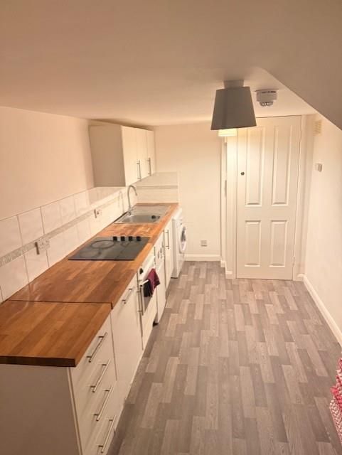 Property photo 3 of 8 5.Jpg