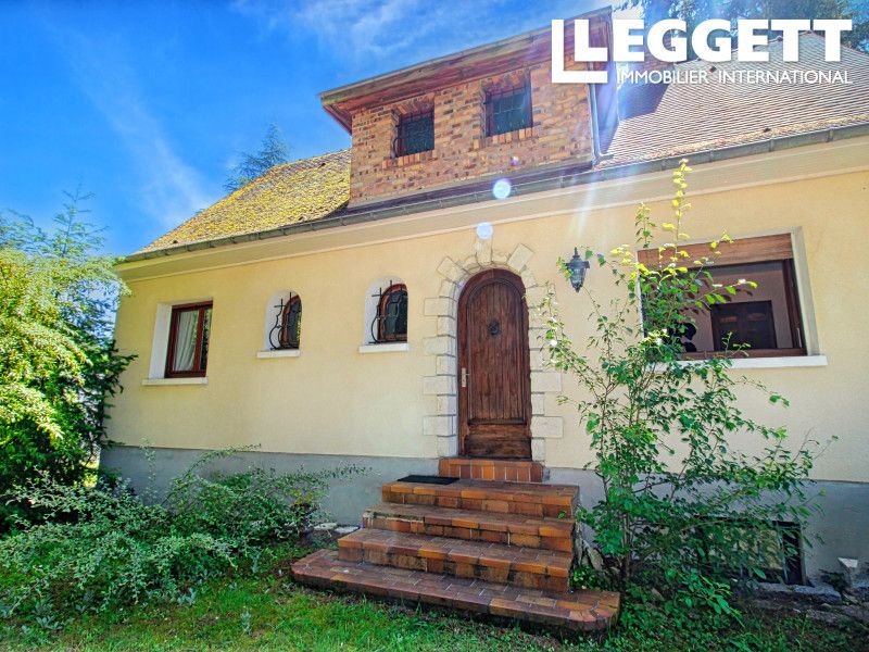 Property photo 1 of 10