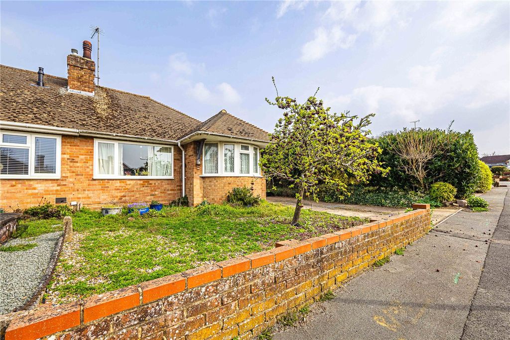 Property photo 1 of 16 Picture No. 05