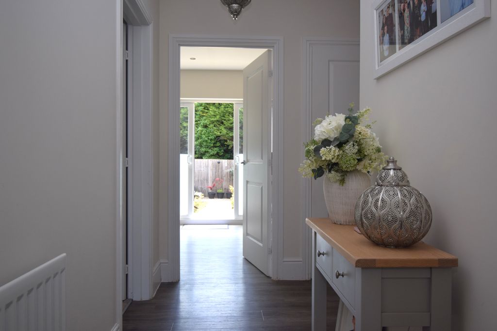 Property photo 2 of 15 Hall