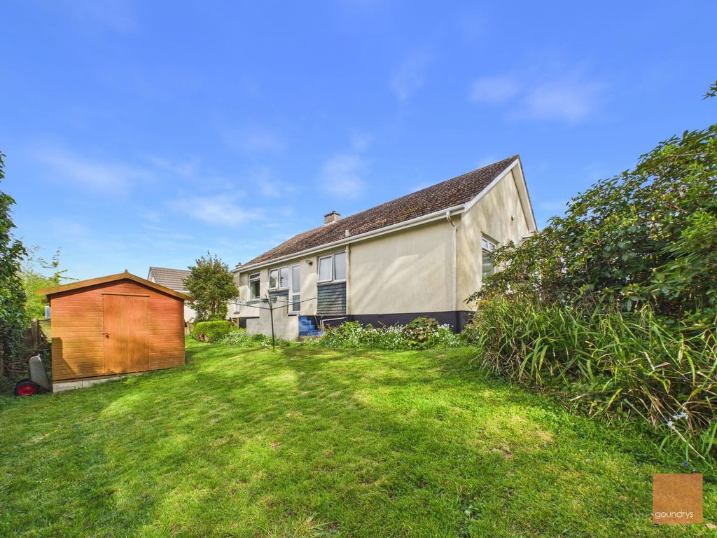 Property photo 3 of 25