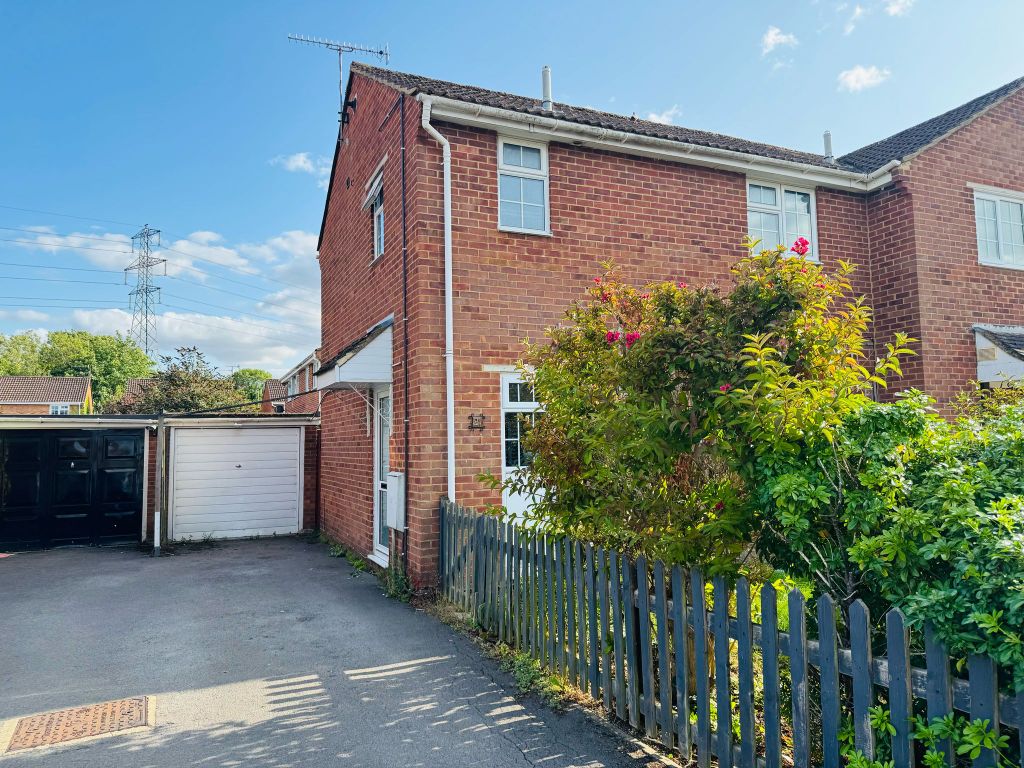 Property photo 1 of 11