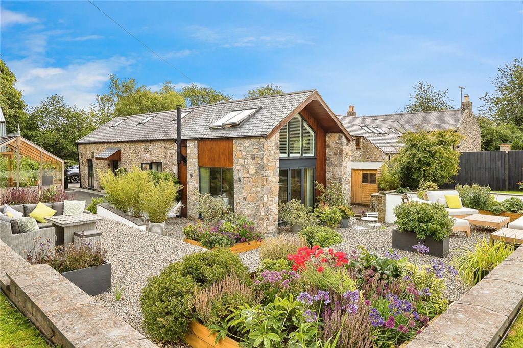 Property photo 1 of 46 Picture No. 24