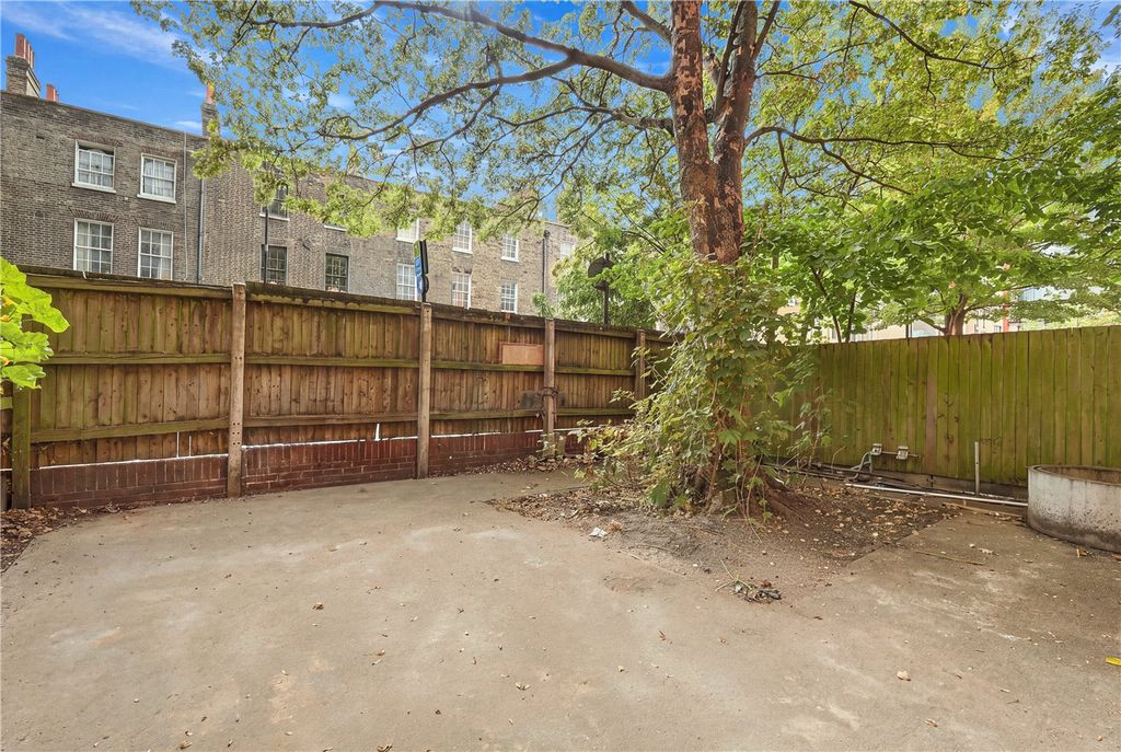Property photo 2 of 9 Picture No. 07