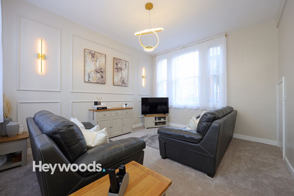 Property photo 3 of 25 0F1A2462